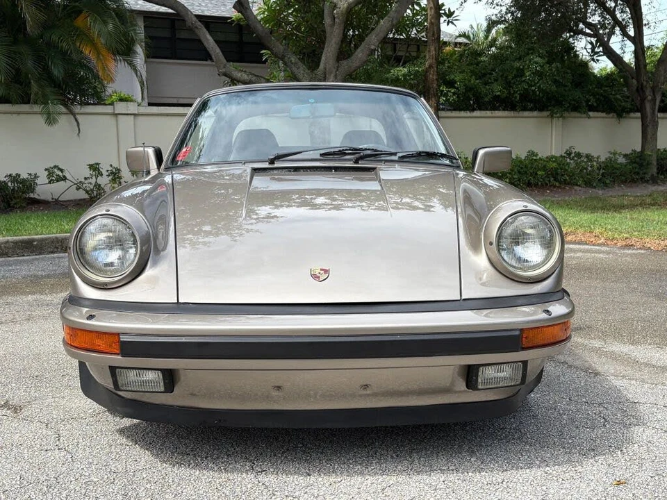 1984 Porsche 911 Carrera 3.2 - Image 5 of 31
