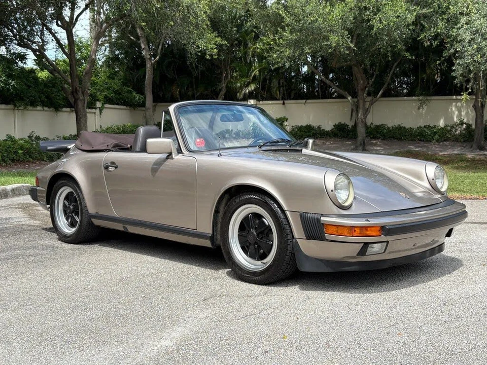 1984 Porsche 911 Carrera 3.2 - Image 26 of 31