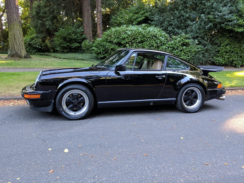 1984 Porsche 911 Carrera 3.2 - Image 11 of 31