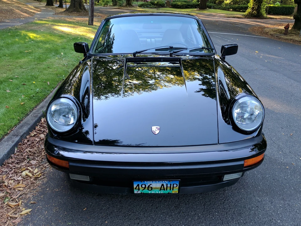 1984 Porsche 911 Carrera 3.2 - Image 6 of 31