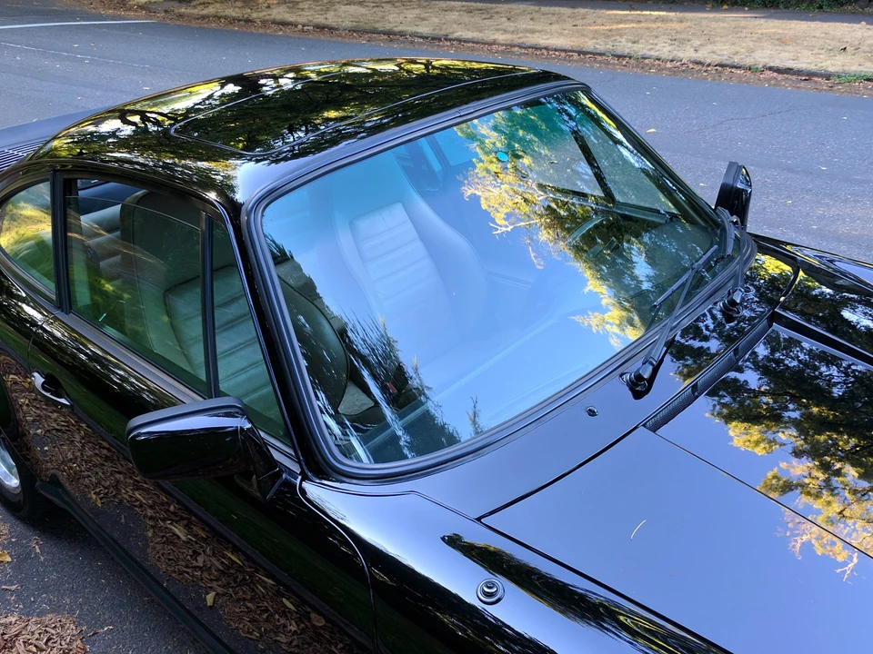 1984 Porsche 911 Carrera 3.2 - Image 18 of 31