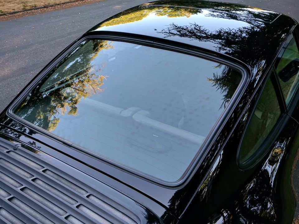 1984 Porsche 911 Carrera 3.2 - Image 21 of 31