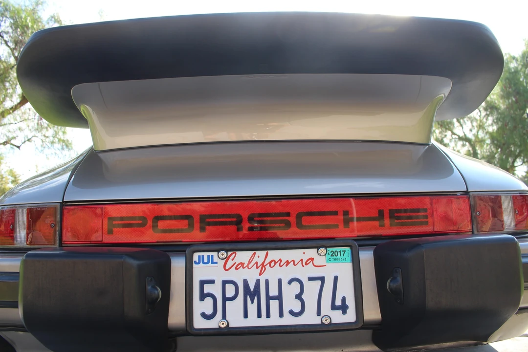 1984 Porsche 911 Carrera 3.2 - Image 14 of 31