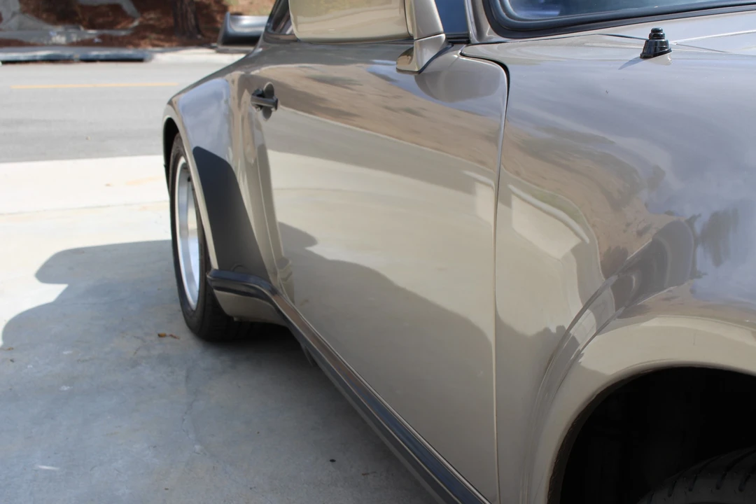 1984 Porsche 911 Carrera 3.2 - Image 23 of 31