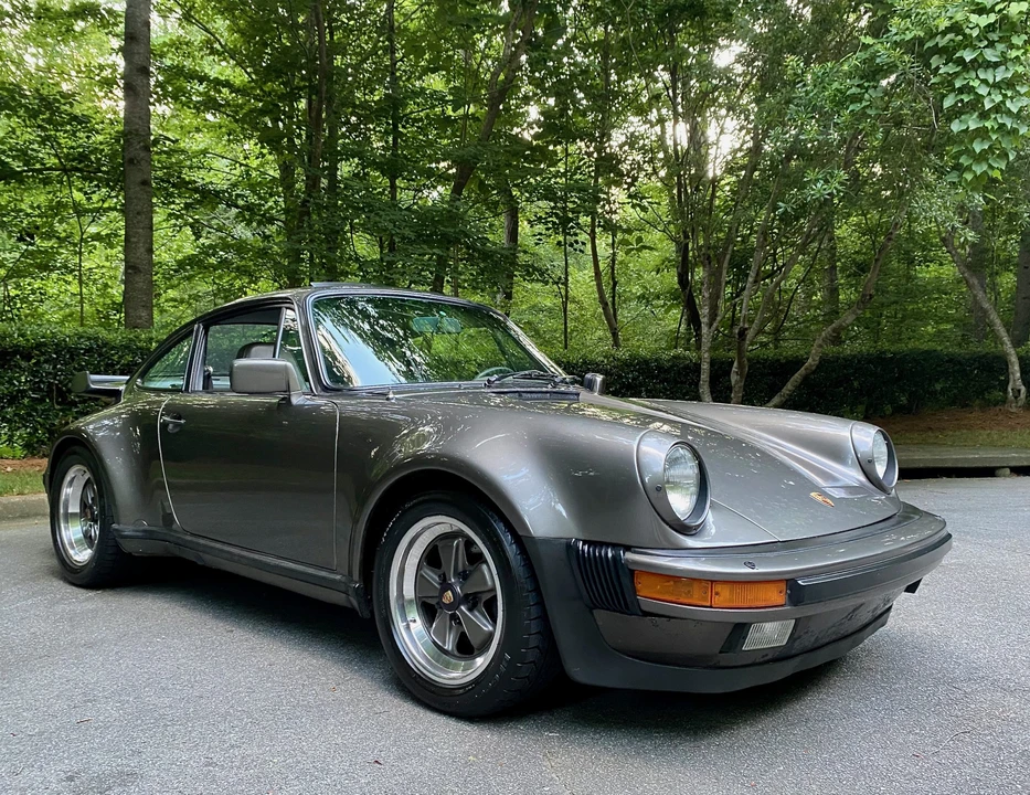 1984 Porsche 911 Carrera 3.2 - Image 3 of 31