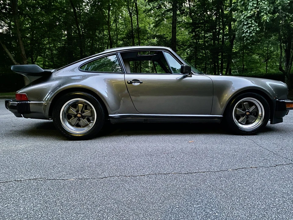 1984 Porsche 911 Carrera 3.2 - Image 4 of 31