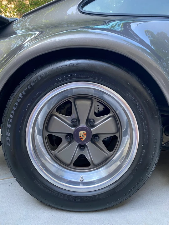 1984 Porsche 911 Carrera 3.2 - Image 28 of 31