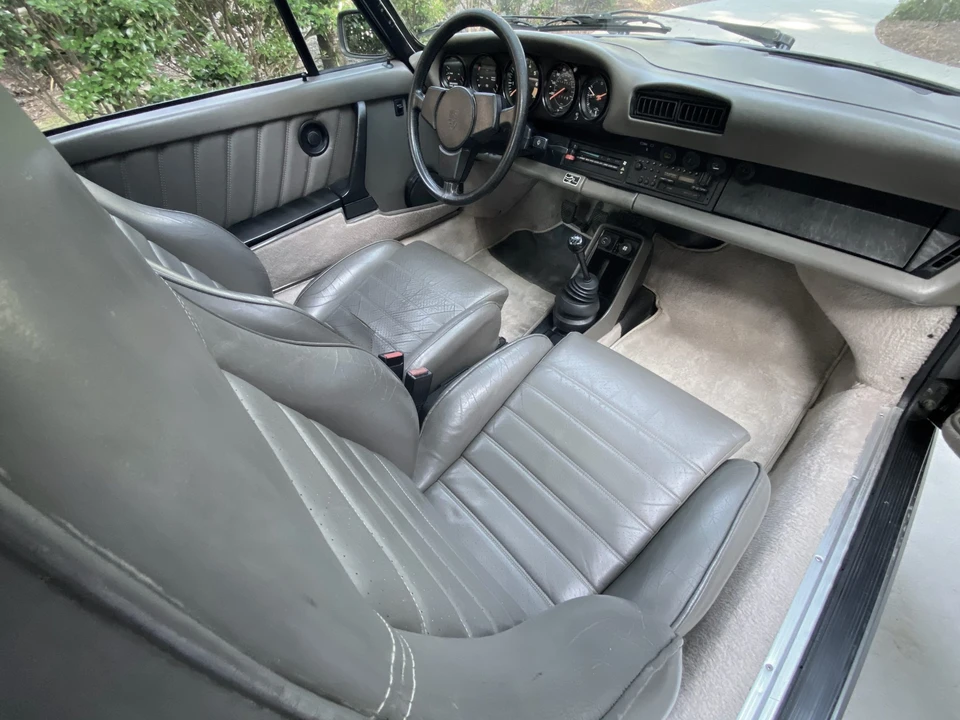 1984 Porsche 911 Carrera 3.2 - Image 30 of 31
