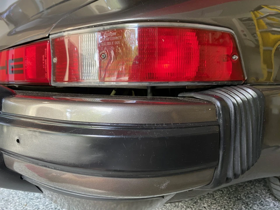 1984 Porsche 911 Carrera 3.2 - Image 17 of 31