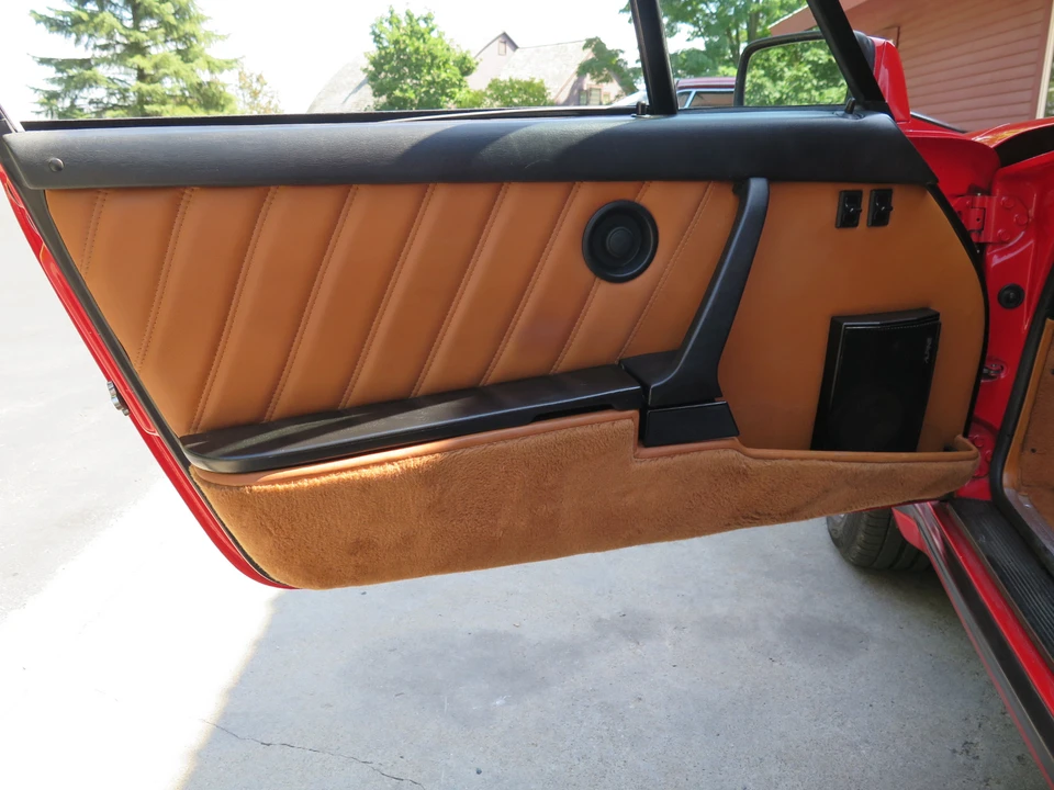 1984 Porsche 911 Carrera 3.2 - Image 19 of 31