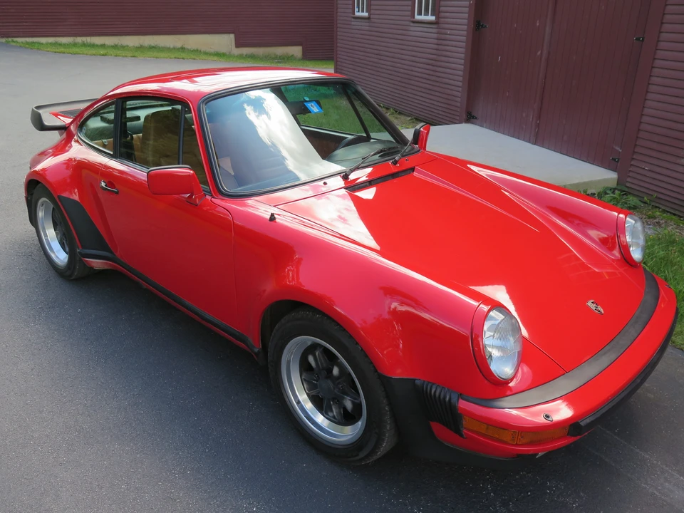 1984 Porsche 911 Carrera 3.2 - Image 8 of 31