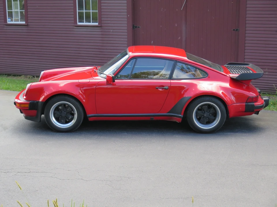 1984 Porsche 911 Carrera 3.2 - Image 2 of 31