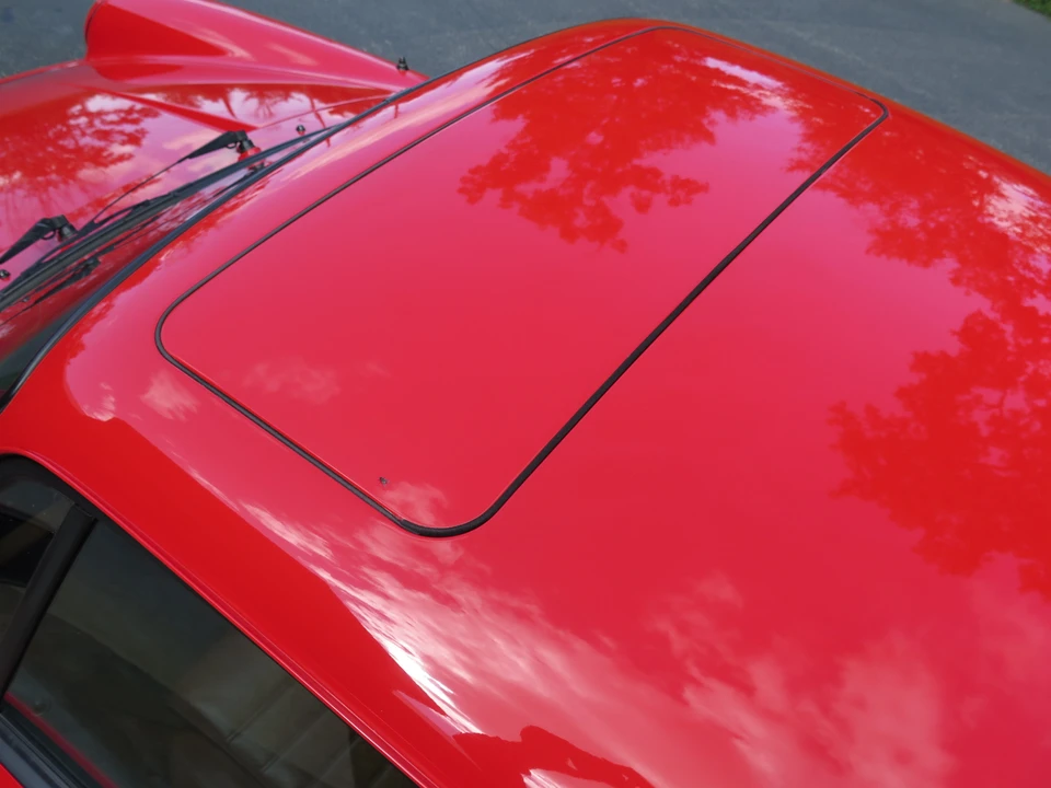1984 Porsche 911 Carrera 3.2 - Image 10 of 31