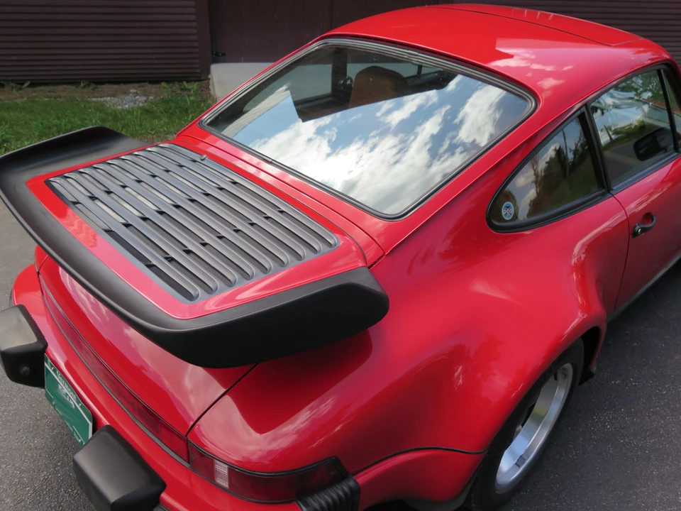 1984 Porsche 911 Carrera 3.2 - Image 9 of 31