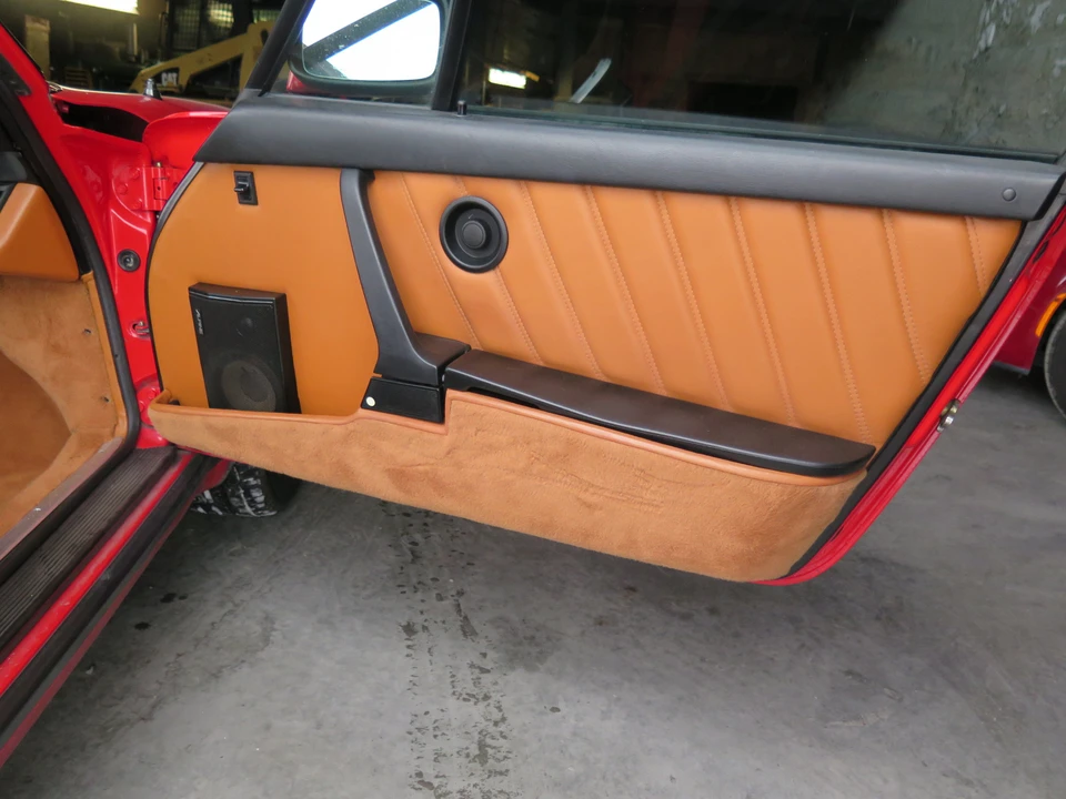 1984 Porsche 911 Carrera 3.2 - Image 23 of 31