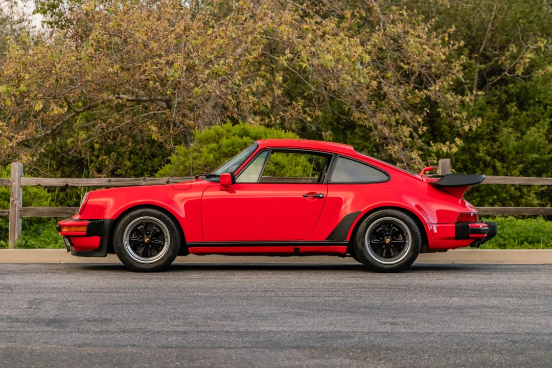 1984 Porsche 911 Carrera 3.2 - Image 6 of 31