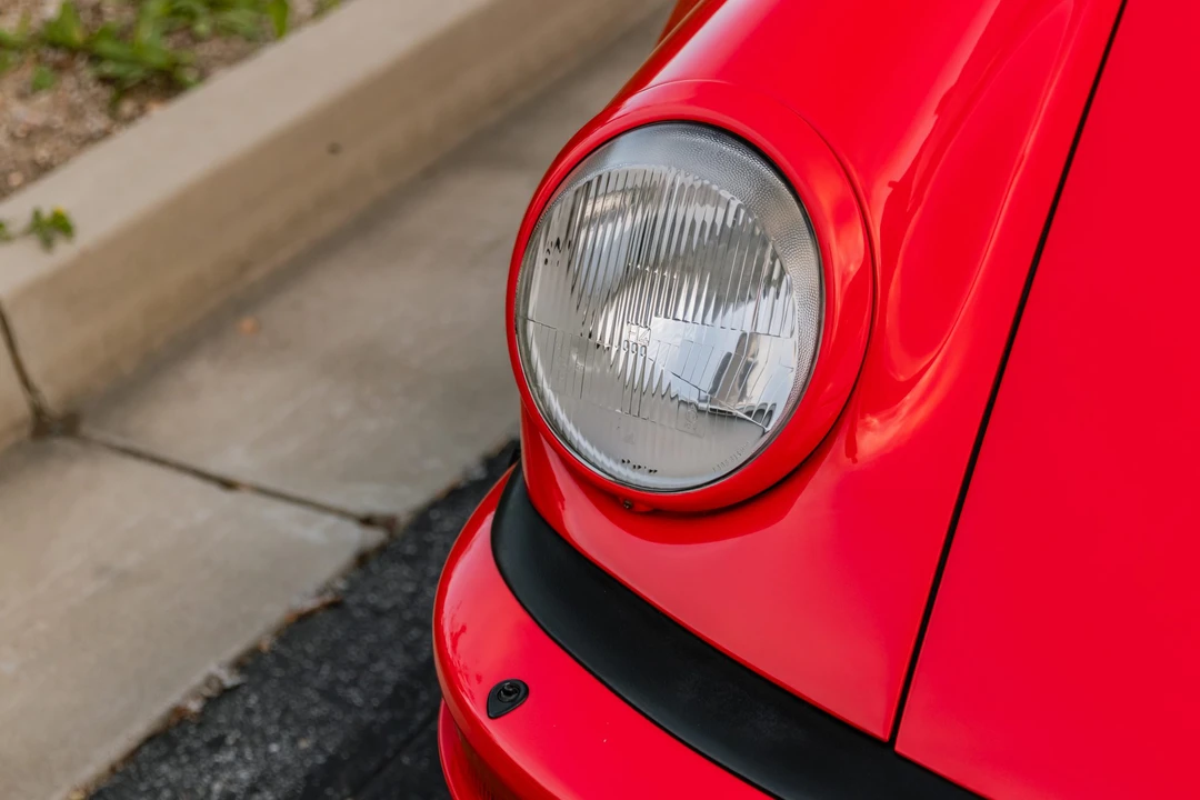 1984 Porsche 911 Carrera 3.2 - Image 30 of 31