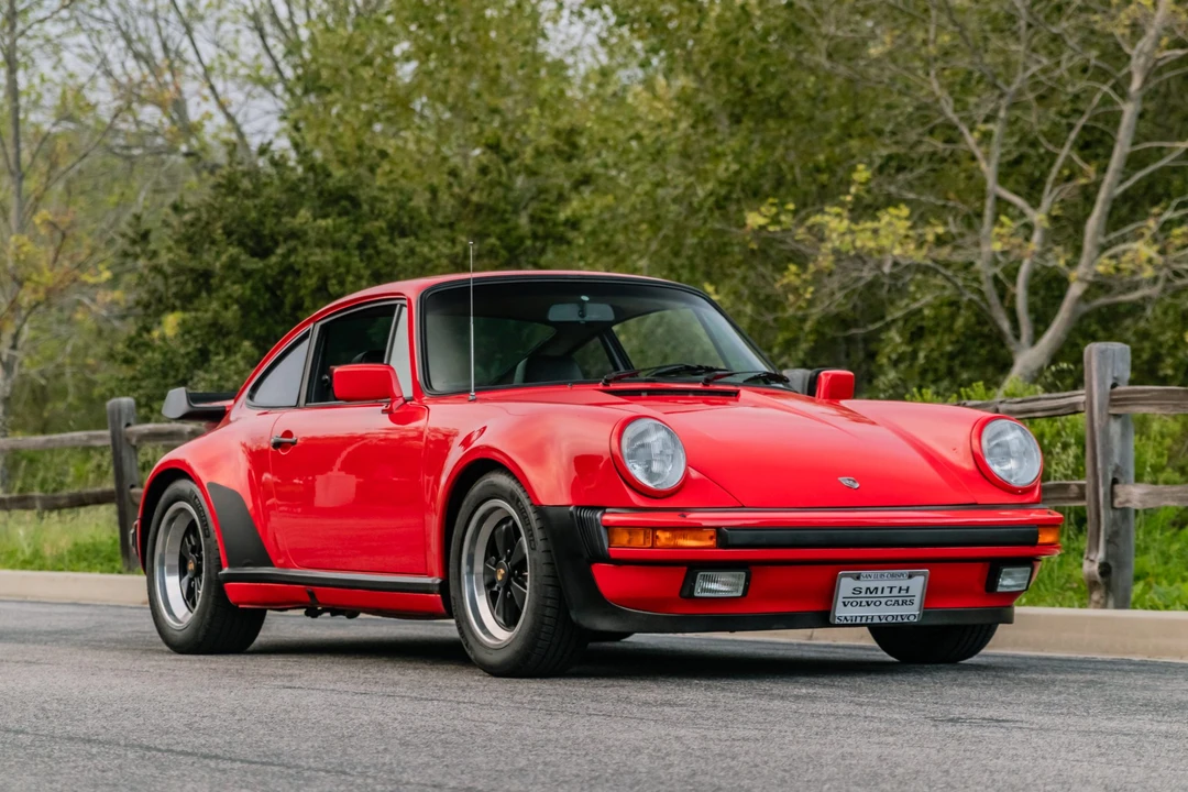 1984 Porsche 911 Carrera 3.2 - Image 2 of 31