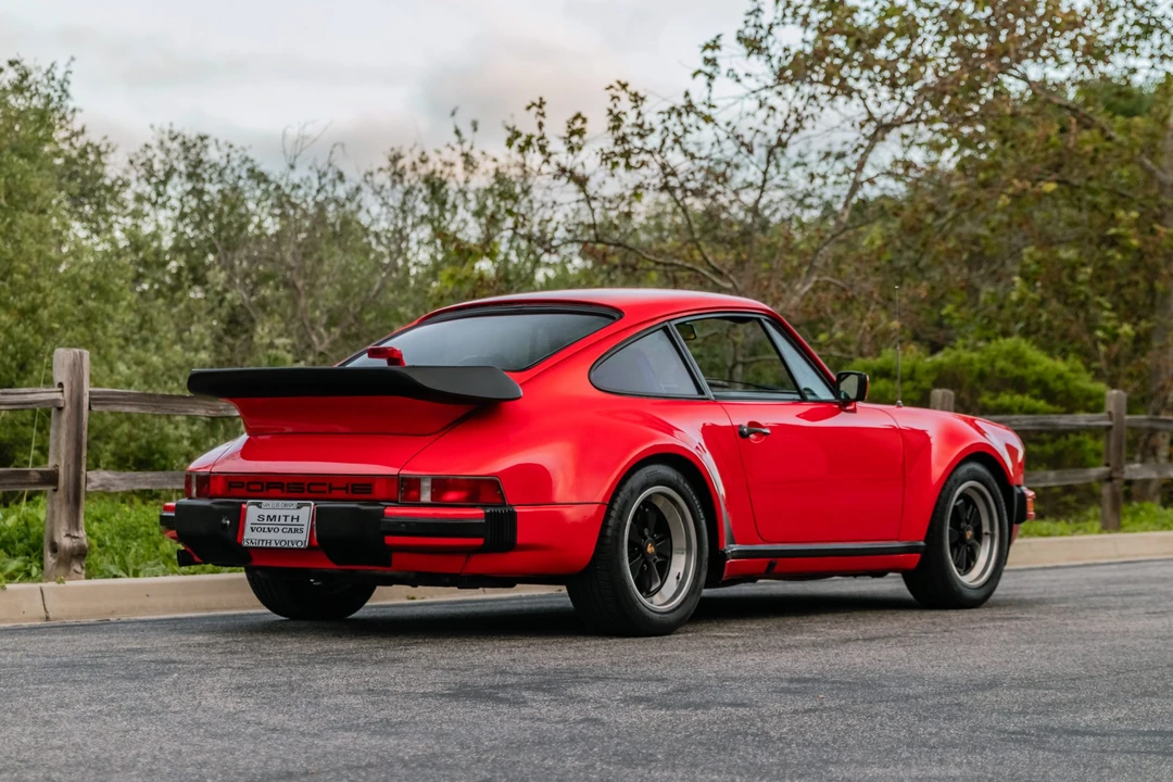 1984 Porsche 911 Carrera 3.2 - Image 11 of 31