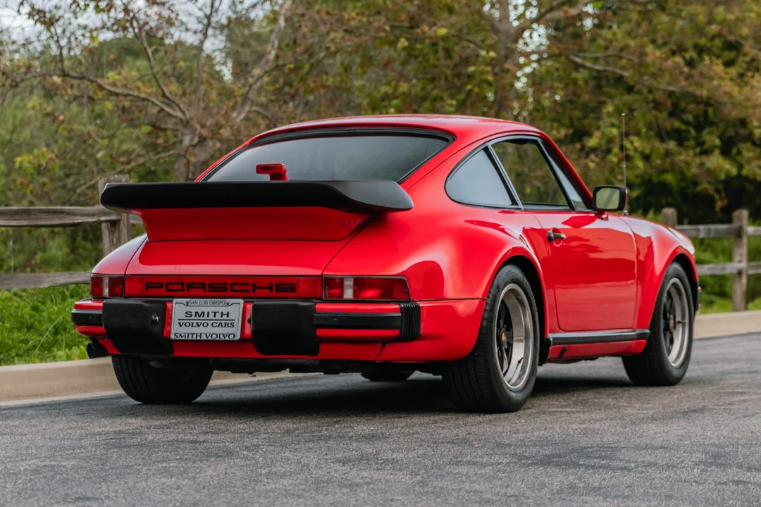 1984 Porsche 911 Carrera 3.2 - Image 10 of 31