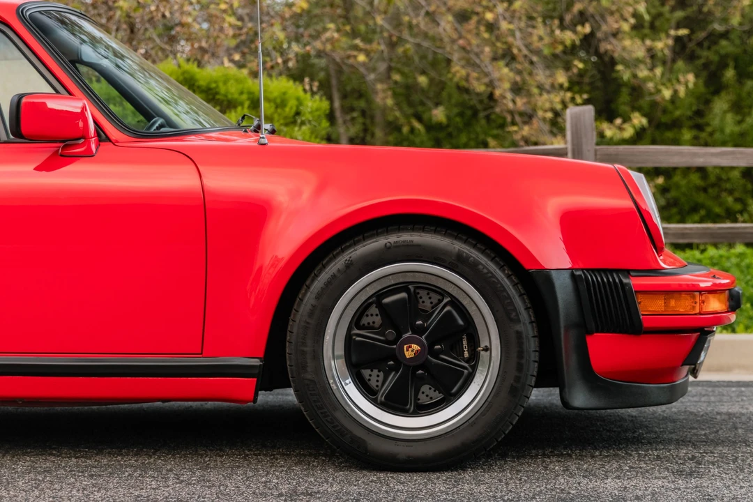 1984 Porsche 911 Carrera 3.2 - Image 21 of 31