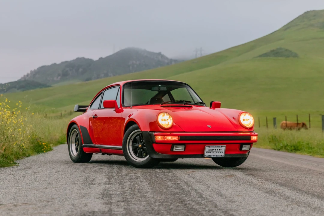 1984 Porsche 911 Carrera 3.2 - Image 13 of 31