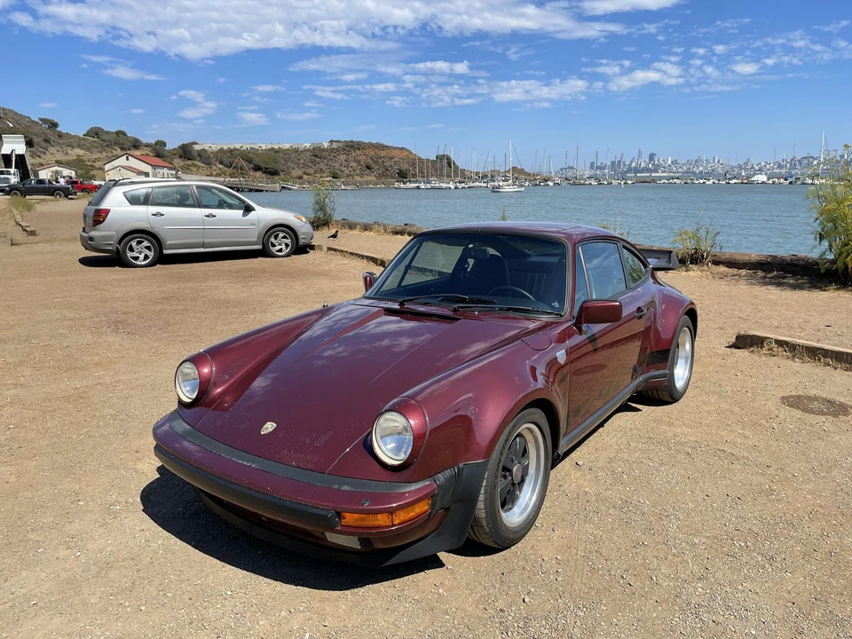 1984 Porsche 911 Carrera 3.2 - Image 13 of 31