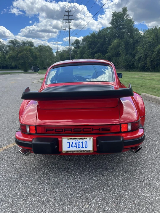1984 Porsche 911 Carrera 3.2 - Image 11 of 31