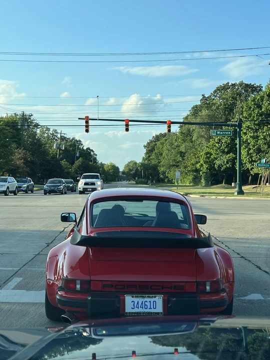 1984 Porsche 911 Carrera 3.2 - Image 27 of 31