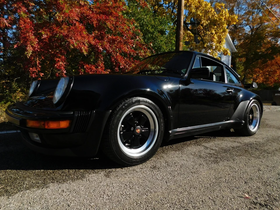 1984 Porsche 911 Carrera 3.2 - Image 30 of 31