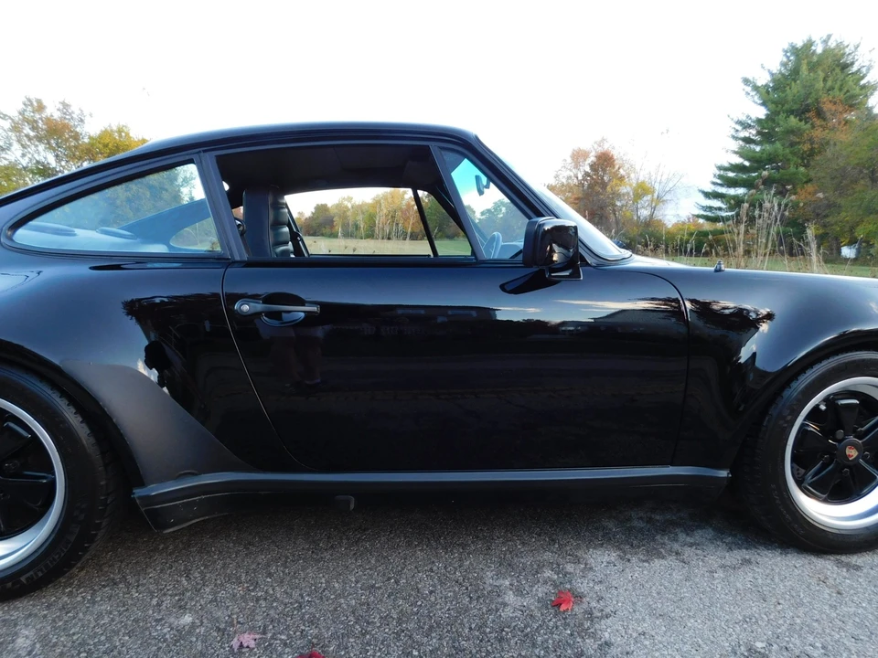1984 Porsche 911 Carrera 3.2 - Image 8 of 31