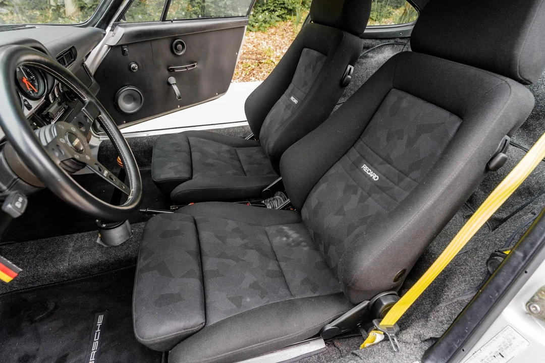 1984 Porsche 911 Carrera 3.2 - Image 23 of 31
