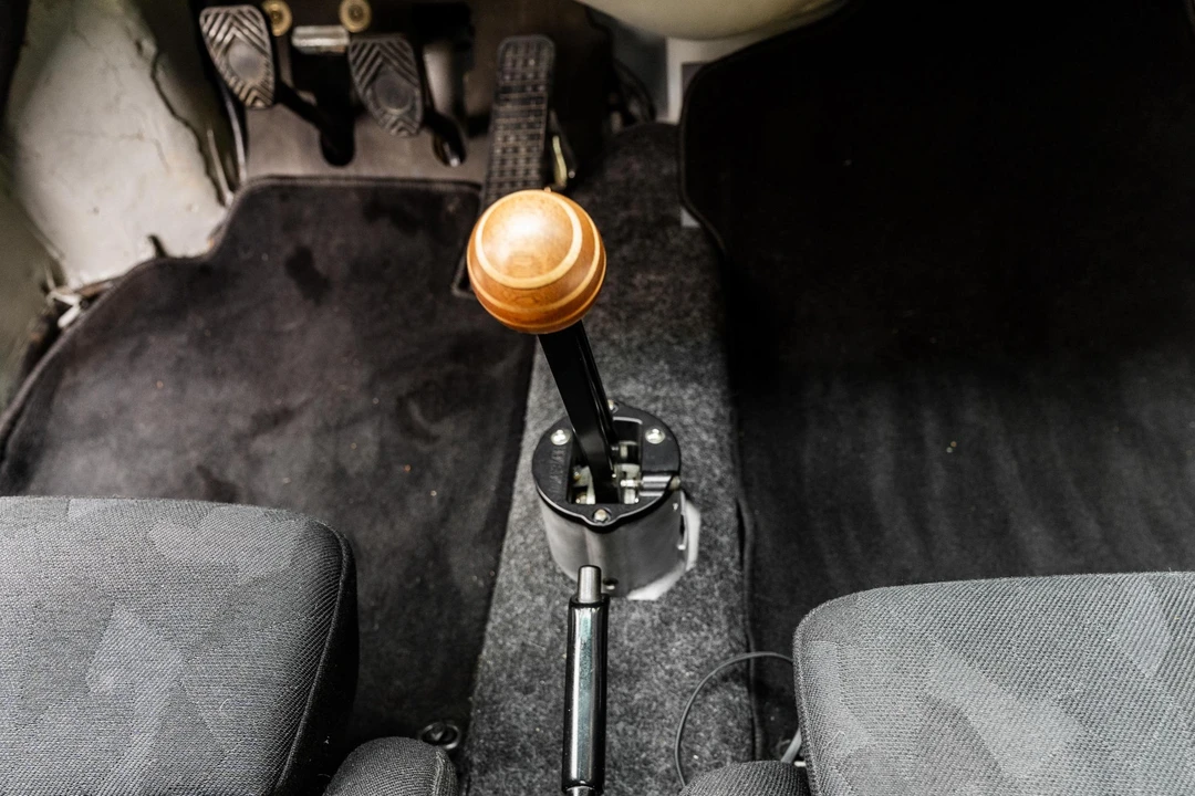 1984 Porsche 911 Carrera 3.2 - Image 24 of 31