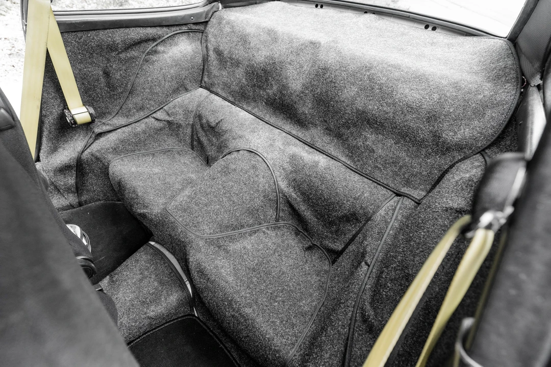1984 Porsche 911 Carrera 3.2 - Image 29 of 31