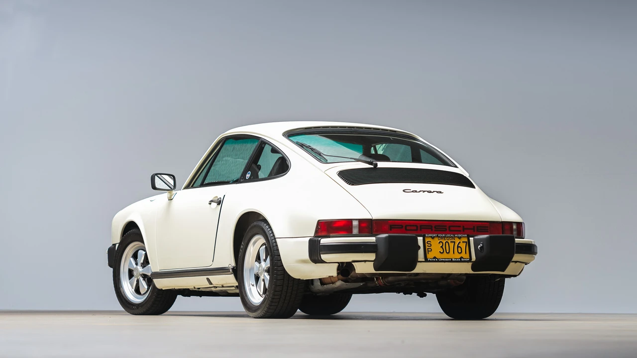 1984 Porsche 911 Carrera 3.2 - Image 24 of 31