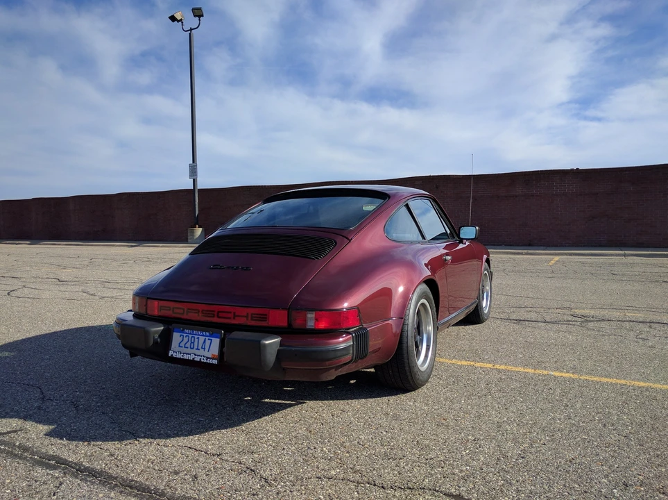 1984 Porsche 911 Carrera 3.2 - Image 18 of 31