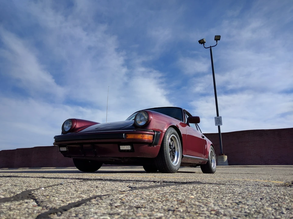 1984 Porsche 911 Carrera 3.2 - Image 9 of 31