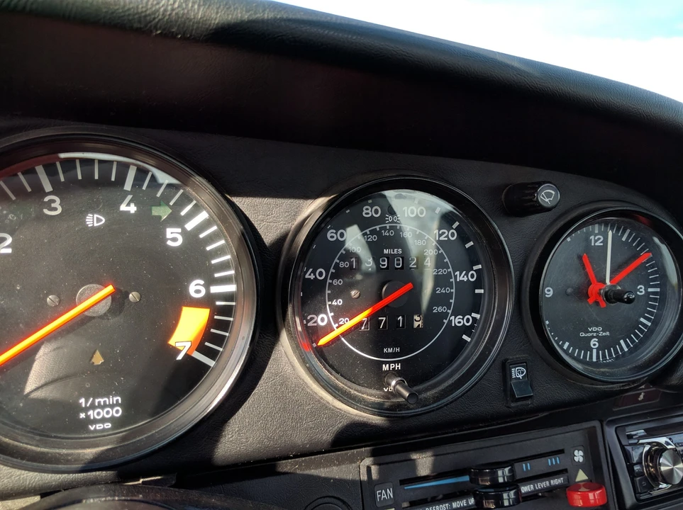 1984 Porsche 911 Carrera 3.2 - Image 30 of 31
