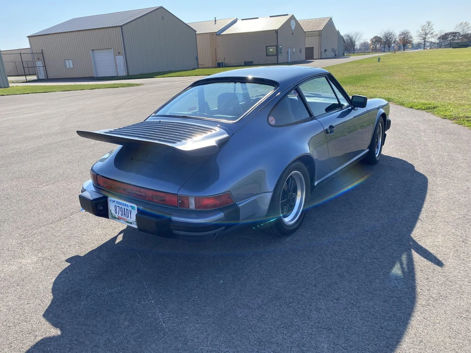 1984 Porsche 911 Carrera 3.2 - Image 28 of 31