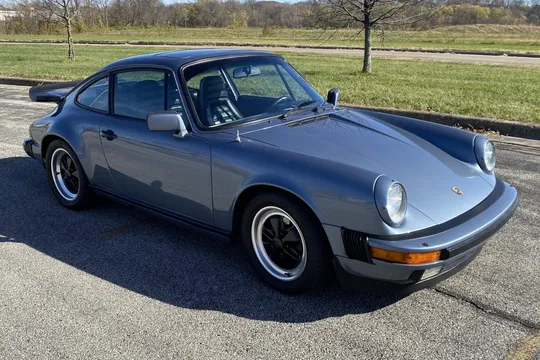 1984 Porsche 911 Carrera Coupe