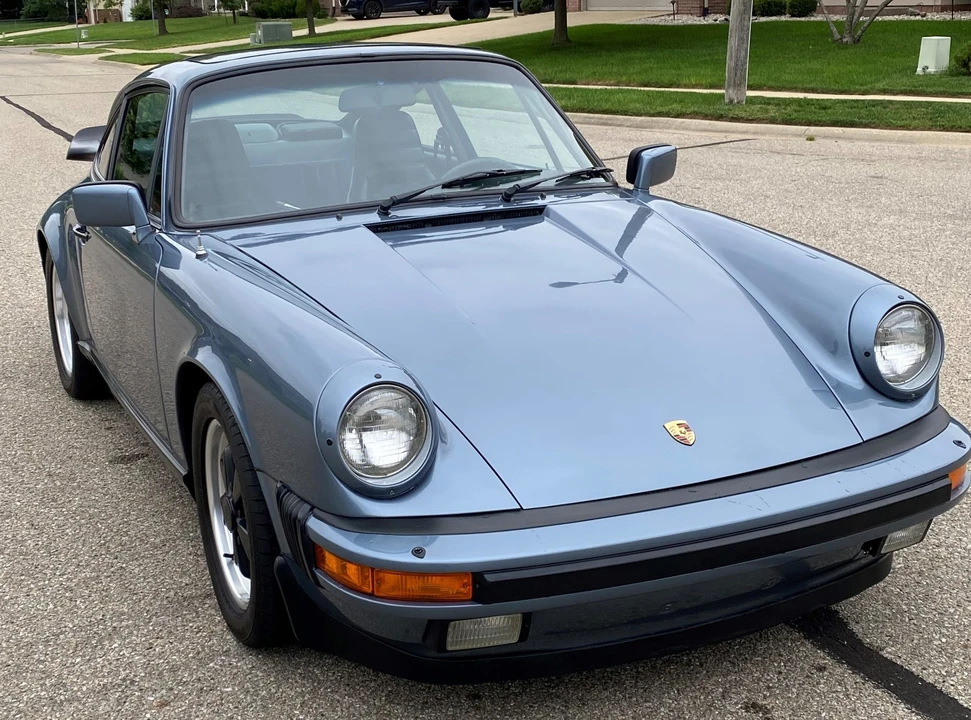 1984 Porsche 911 Carrera 3.2 - Image 18 of 31