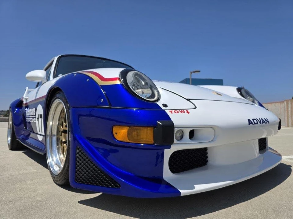 1984 Porsche 911 Carrera 3.2 - Image 12 of 31