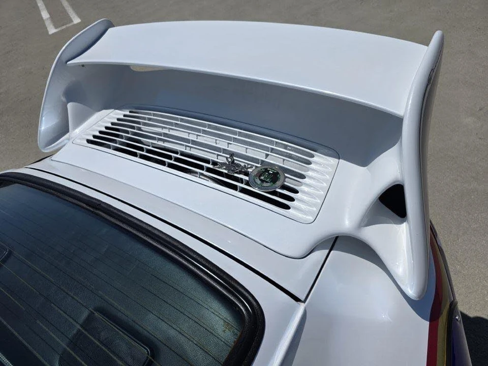1984 Porsche 911 Carrera 3.2 - Image 17 of 31