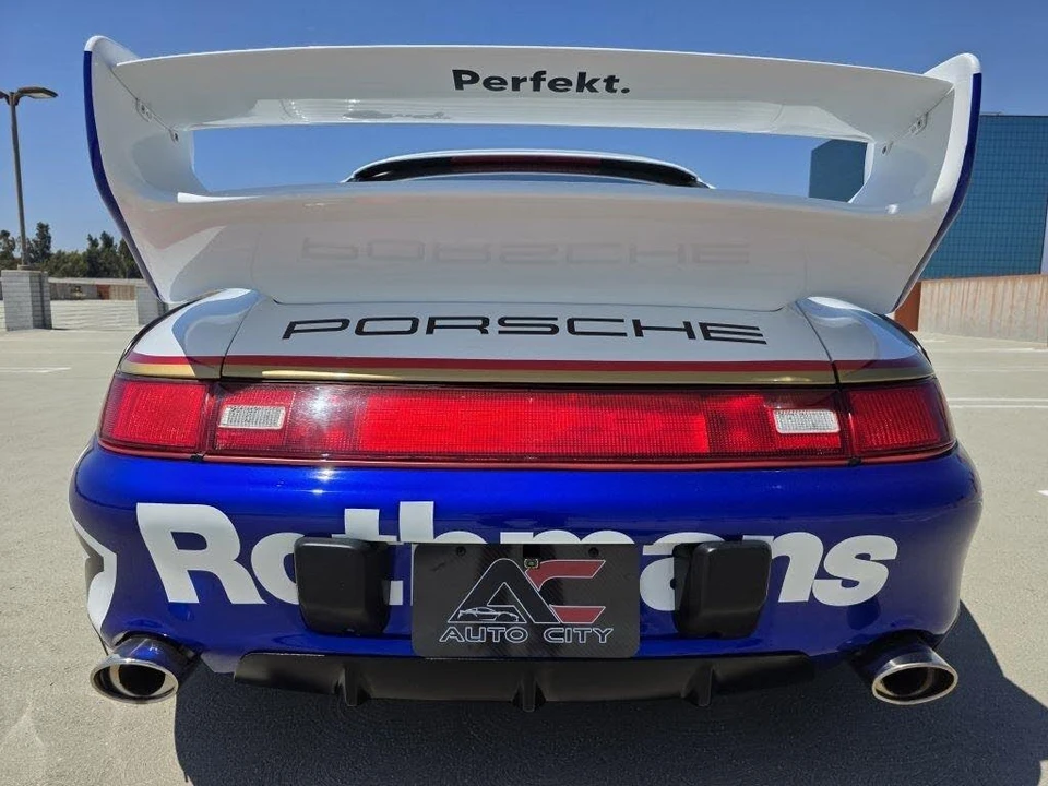 1984 Porsche 911 Carrera 3.2 - Image 9 of 31