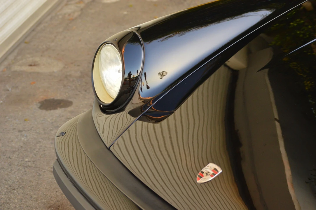 1984 Porsche 911 Carrera 3.2 - Image 18 of 24