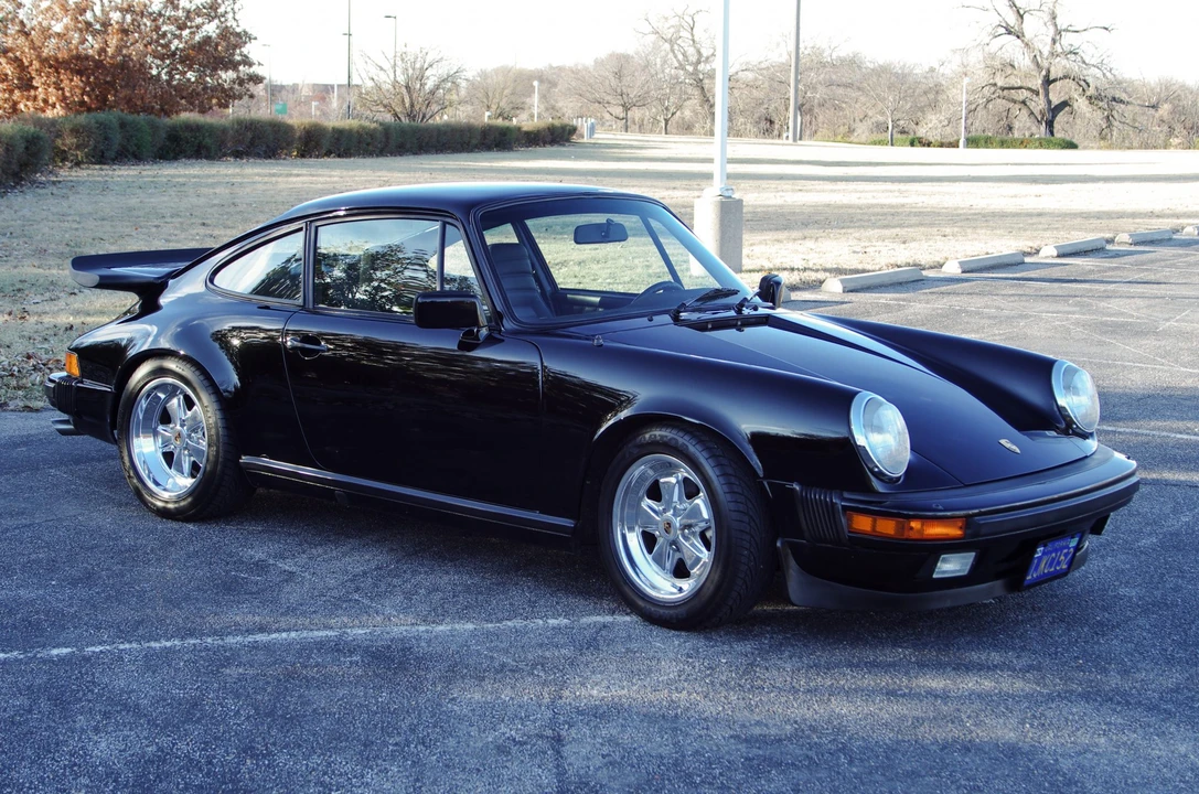 1984 Porsche 911 Carrera 3.2 - Image 27 of 31