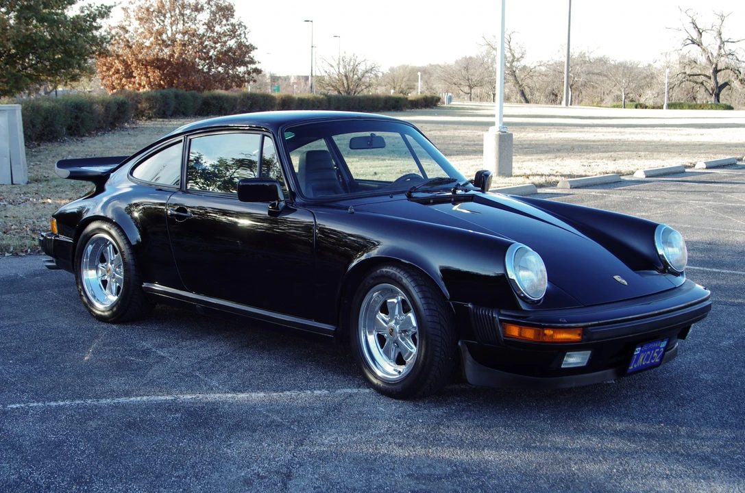 1984 Porsche 911 Carrera 3.2 - Image 3 of 31