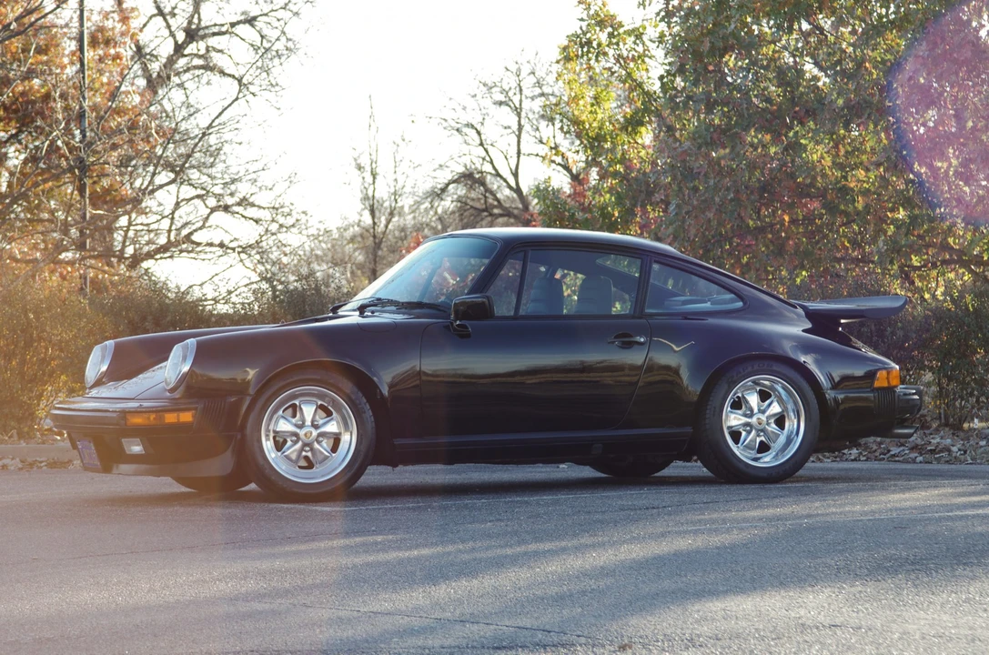 1984 Porsche 911 Carrera 3.2 - Image 14 of 31