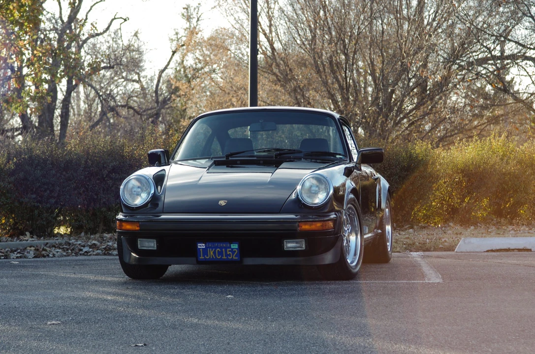 1984 Porsche 911 Carrera 3.2 - Image 31 of 31