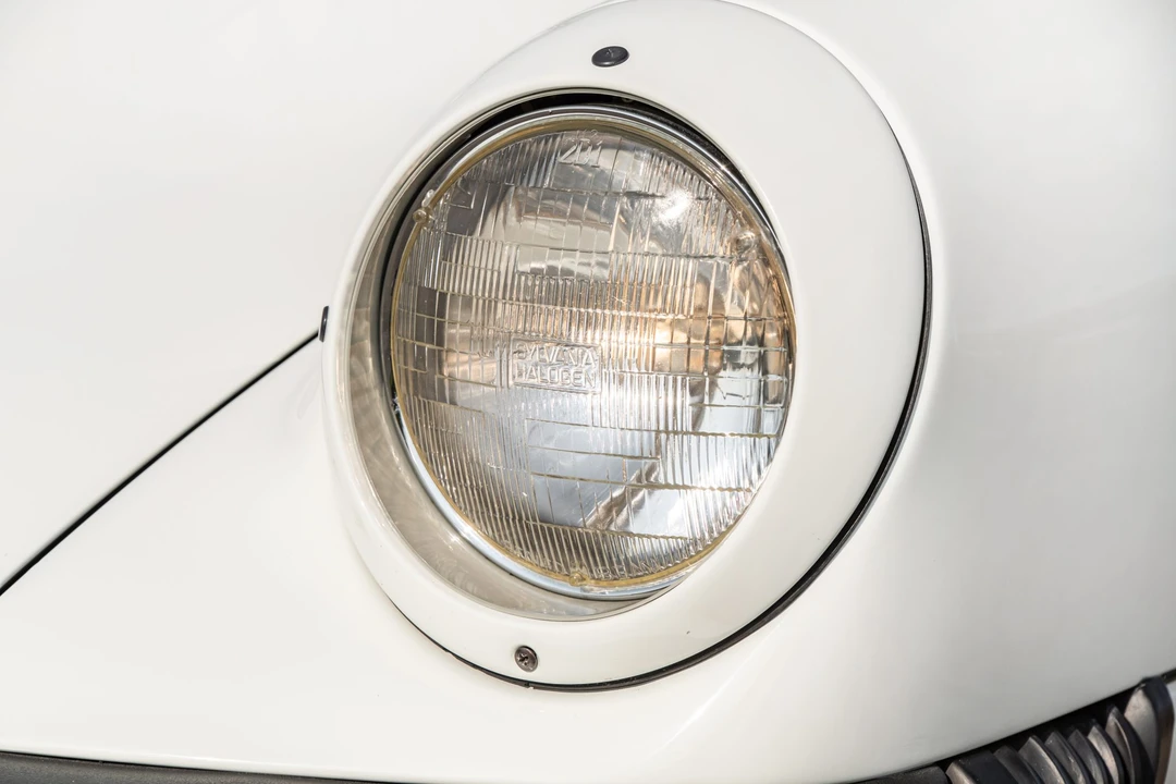 1984 Porsche 911 Carrera 3.2 - Image 18 of 31